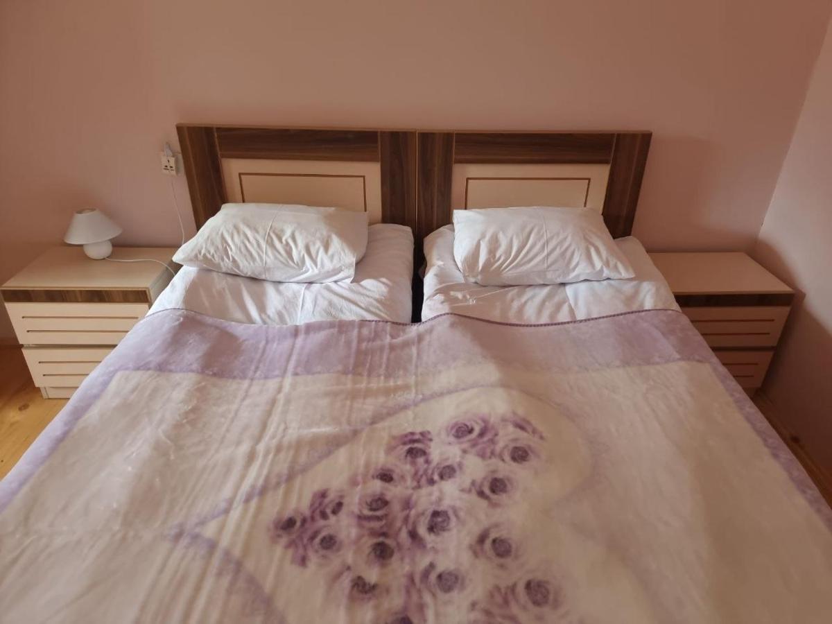Girgola Bed and Breakfast Mestia Eksteriør billede