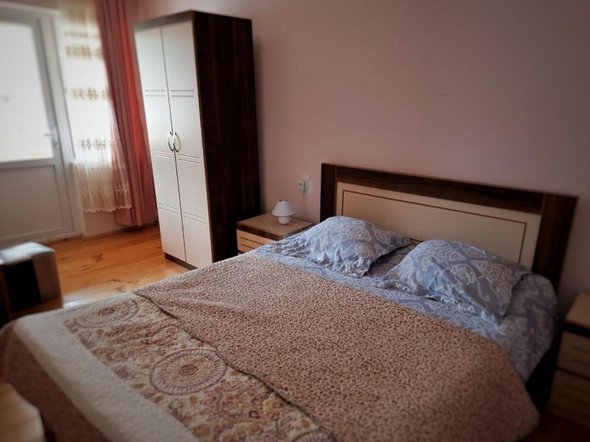 Girgola Bed and Breakfast Mestia Eksteriør billede